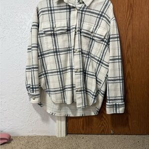 American Eagle Outfitters Plaid Cardigan - Cream and Black